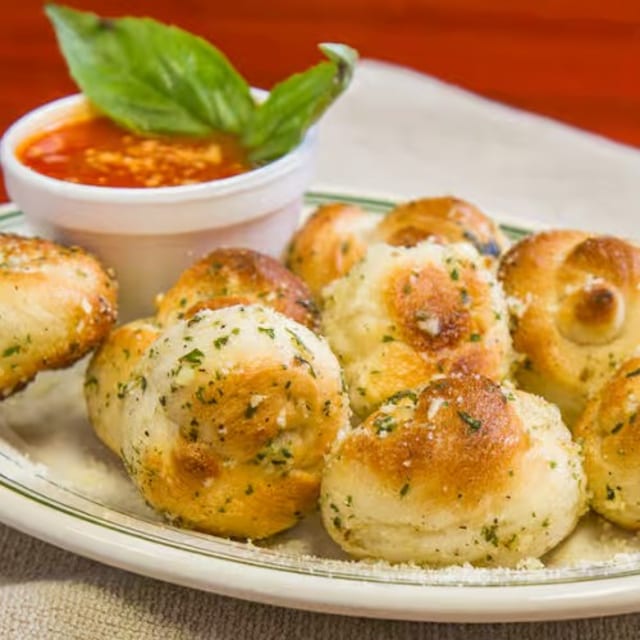 Garlic Knots.