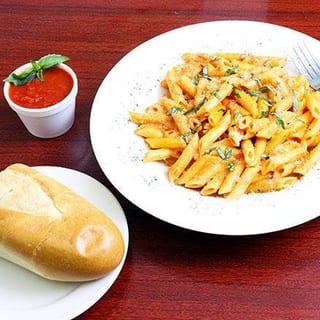 Penne Alla Vodka with Chicken Lunch